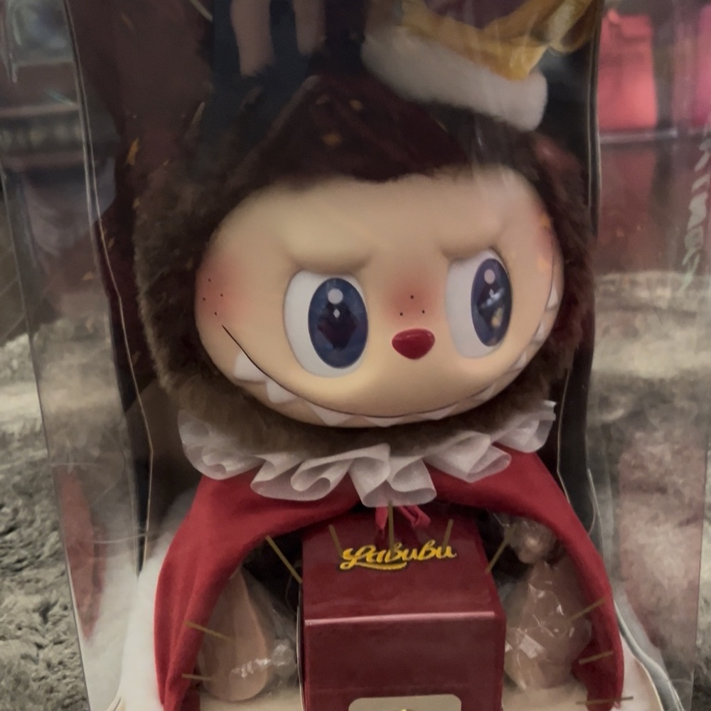Labubu Let's Checkmate Series-Vinyl Plush Doll King